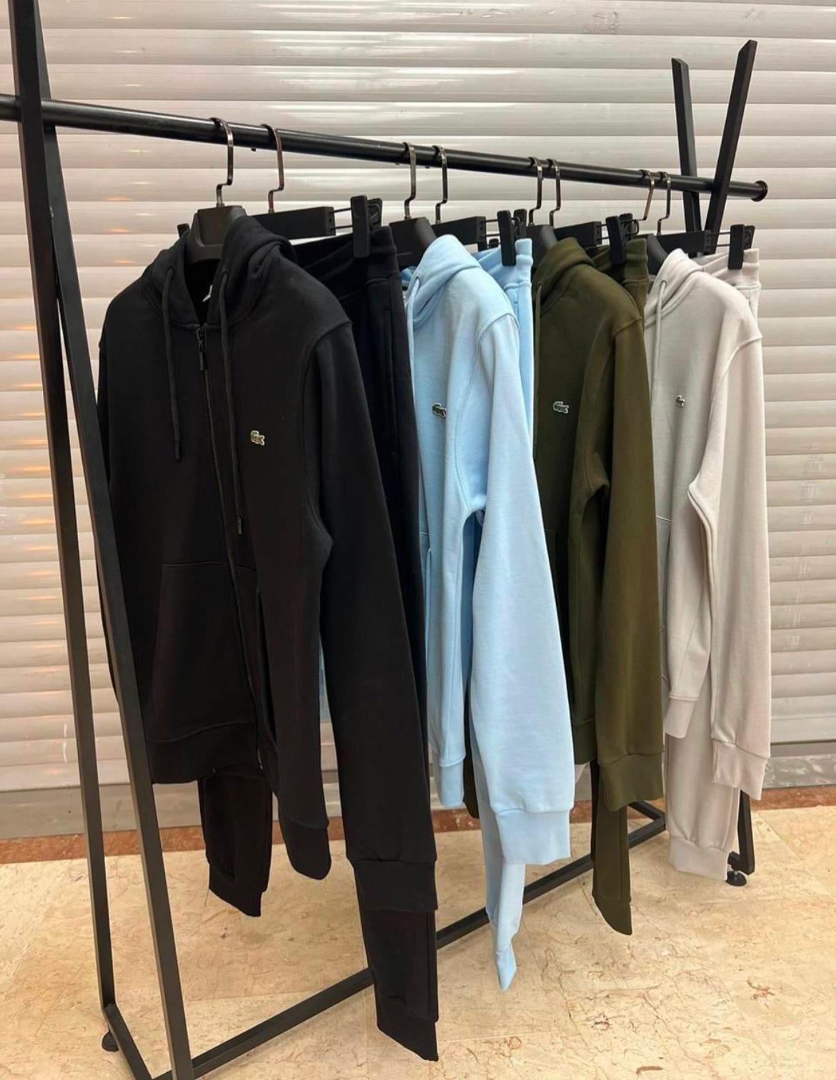 SURVETEMENT LACOSTE 3