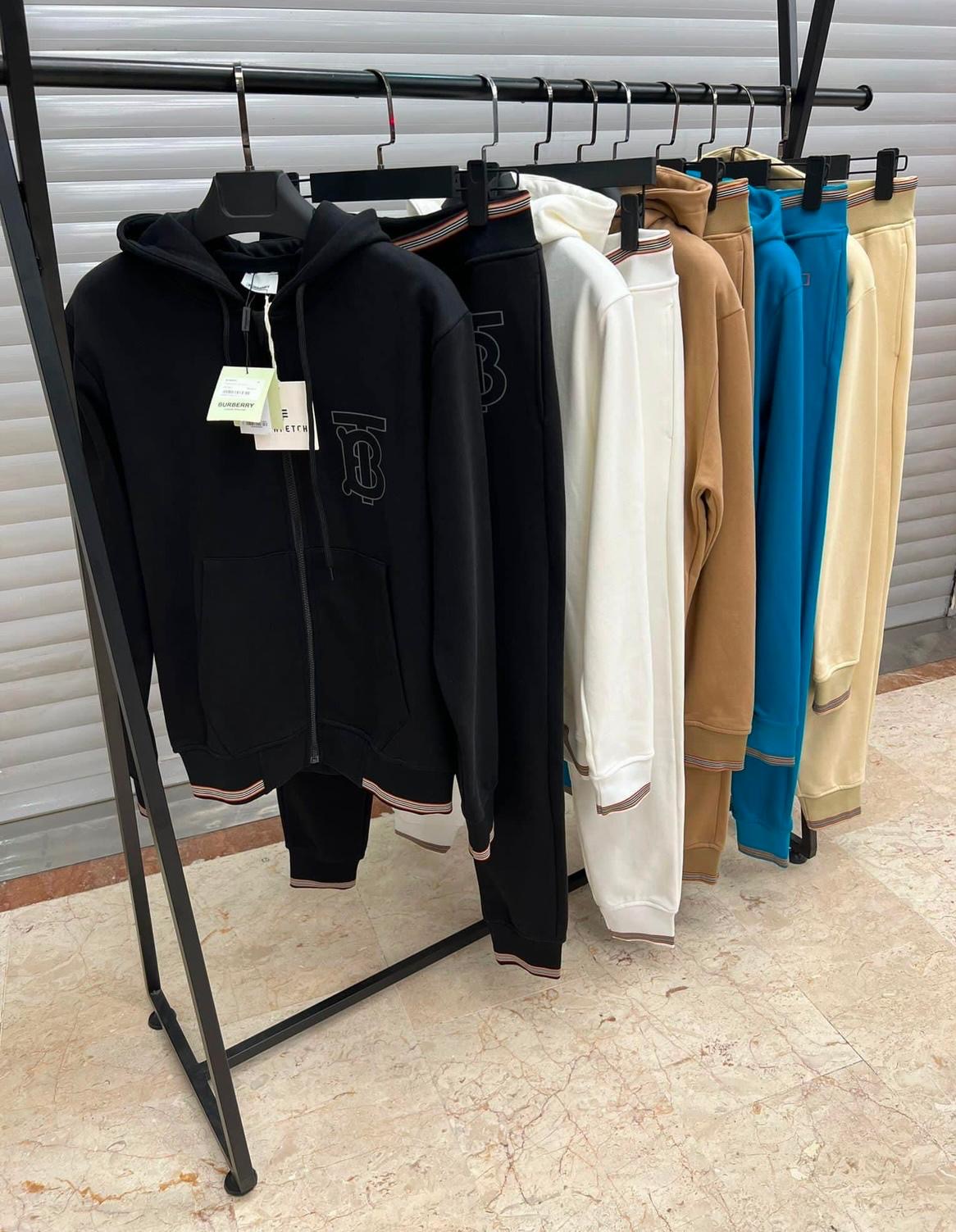 Survetement BURBERRY 3