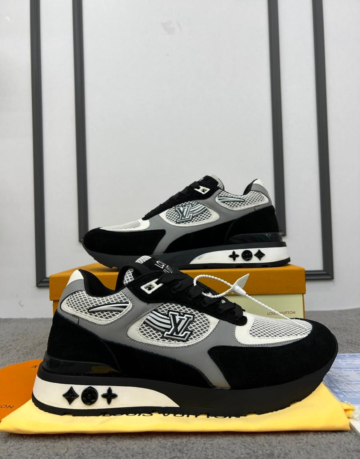 CHAUSSURES LOUIS VUITTON