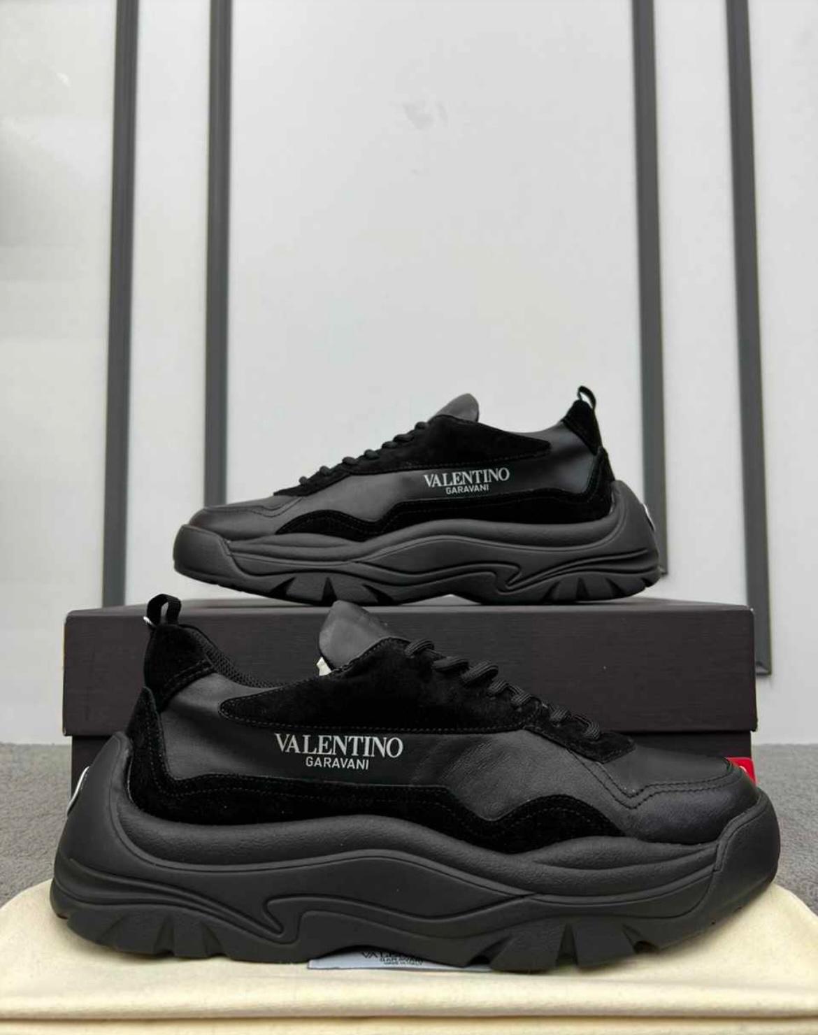 CHAUSSURES VALENTINO