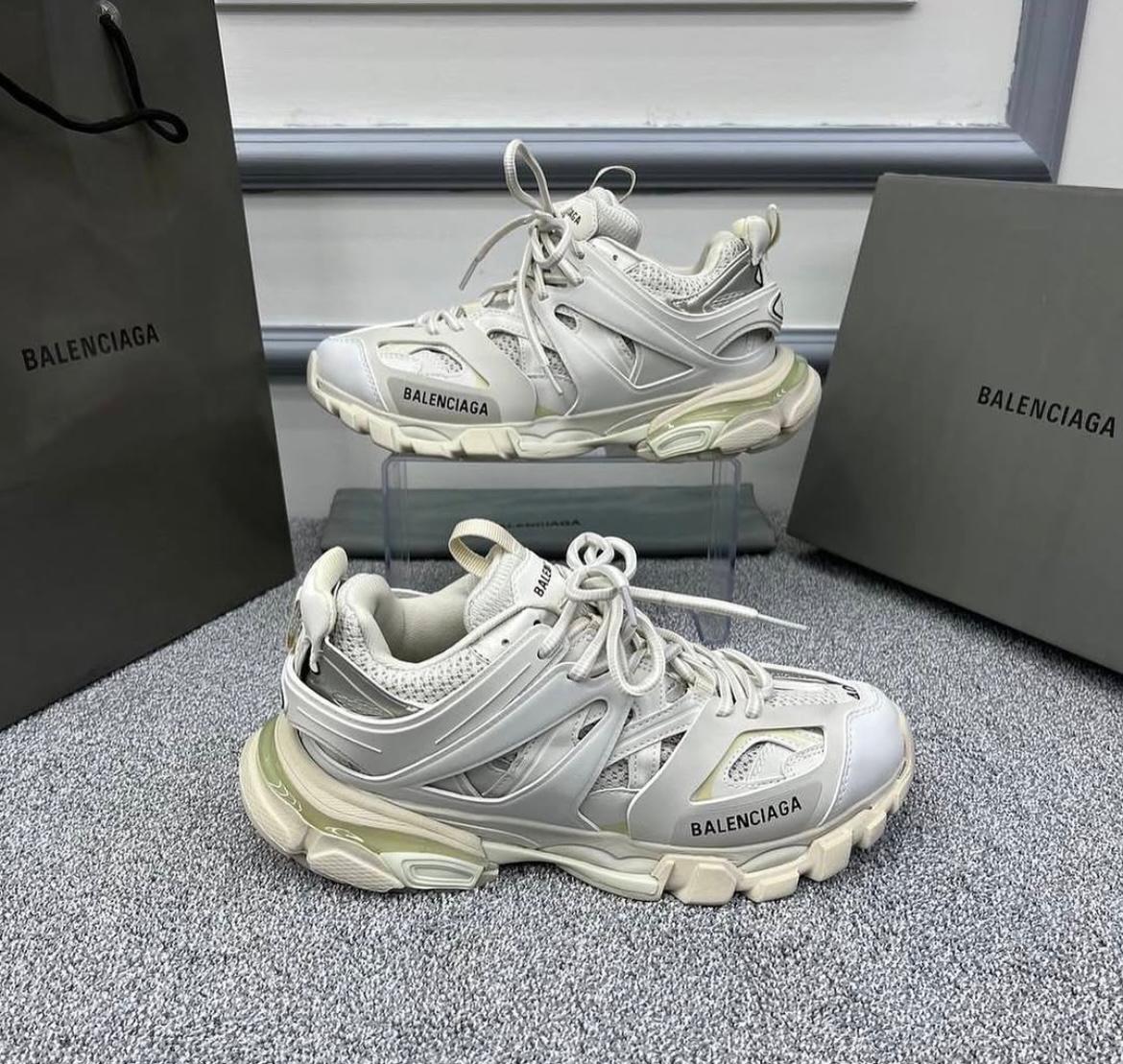 CHAUSSURES  BALENCIAGA 16