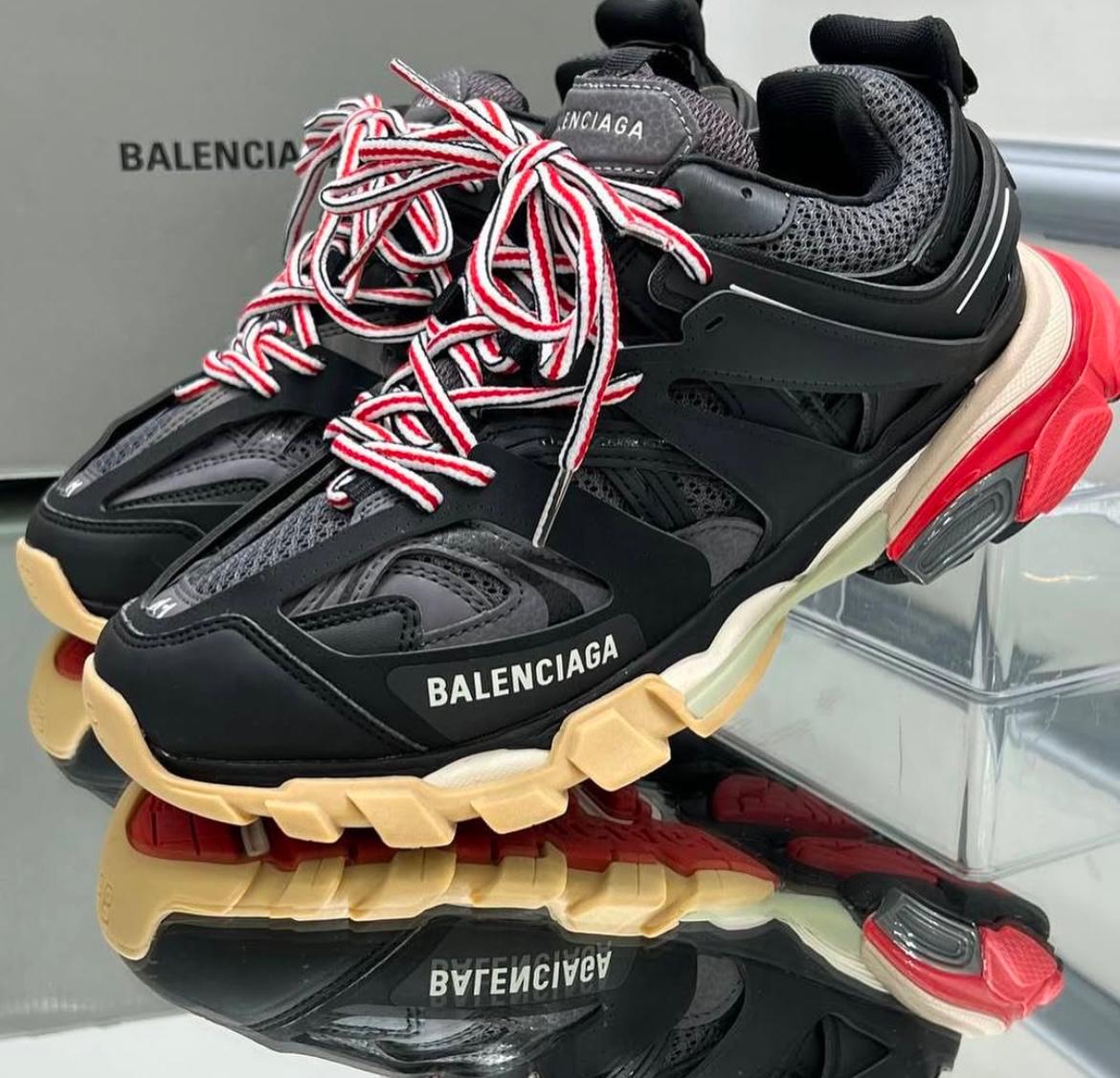 CHAUSSURES  BALENCIAGA 4
