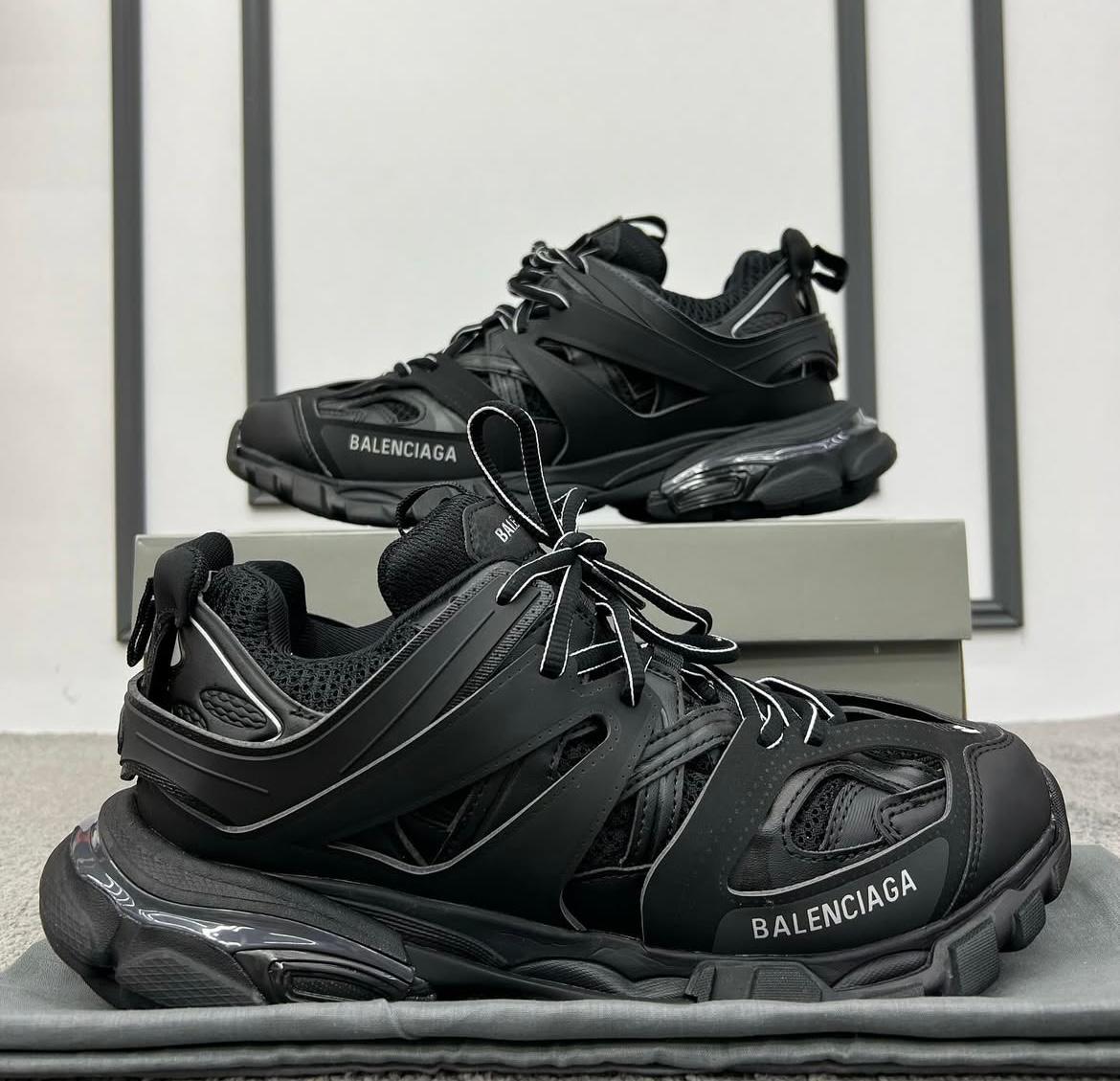 CHAUSSURES  BALENCIAGA 15