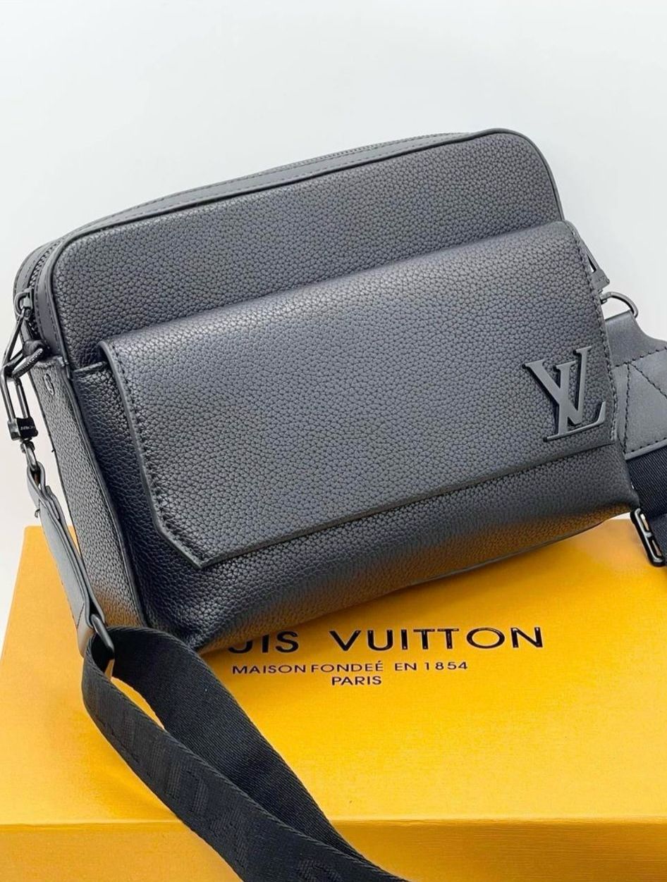 SAC  LOUIS VUITTON 79