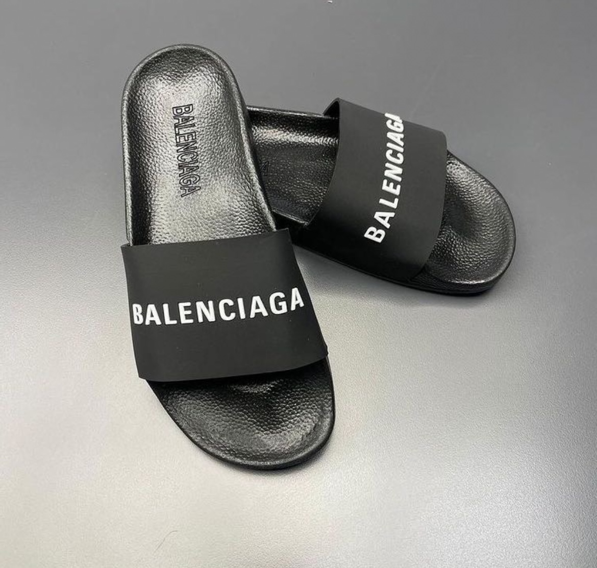 Claquettes Balenciaga