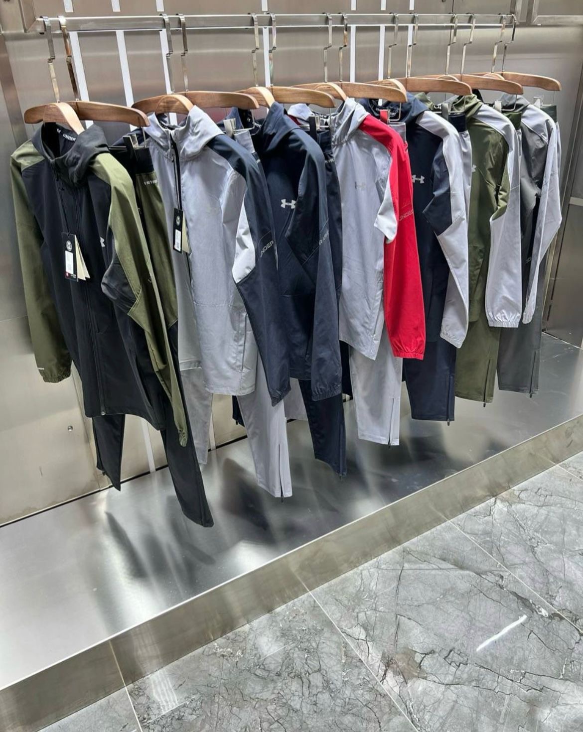 Survetement UNDER ARMOUR