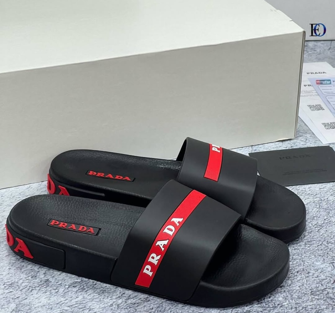 Claquettes PRADA