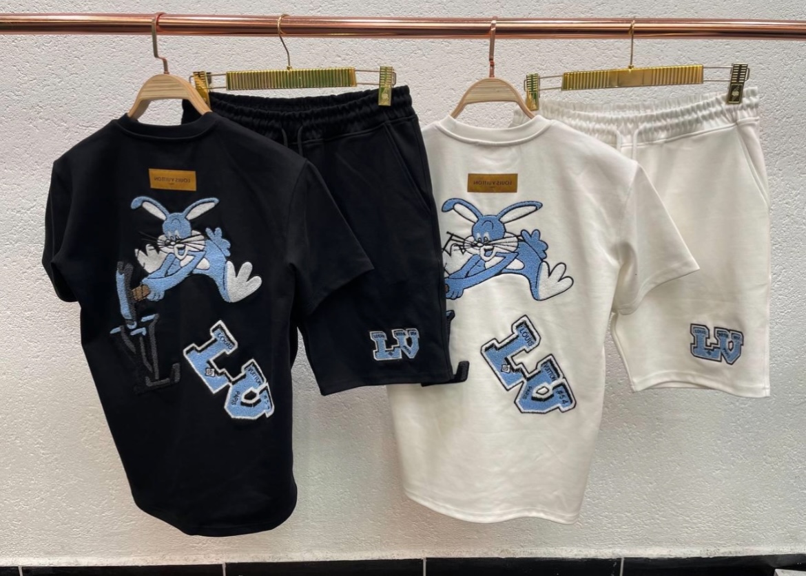 Short T-shirt LOUIS VUITTON 005