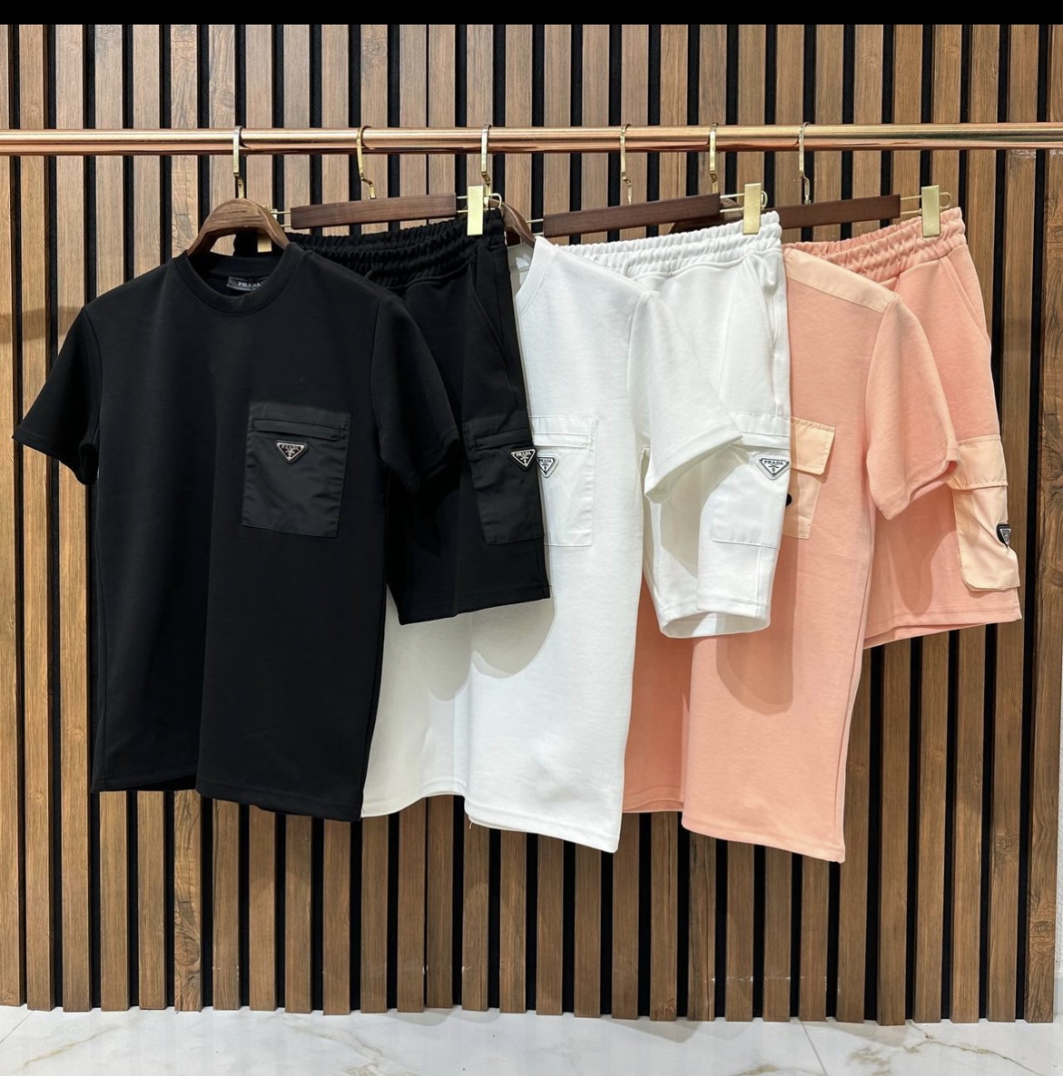 Short T-Shirt PRADA 001