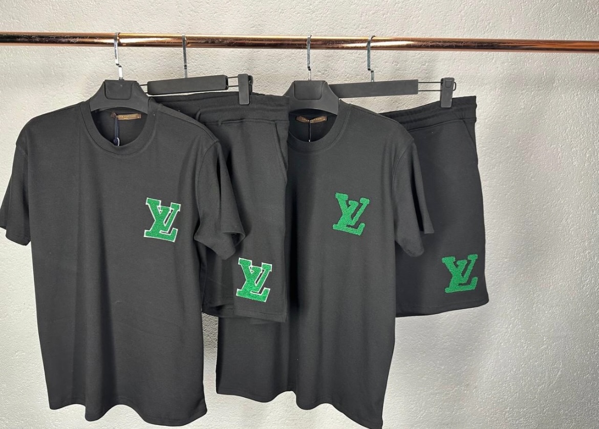 Shırt t-shirt LOUIS VUITTON 000