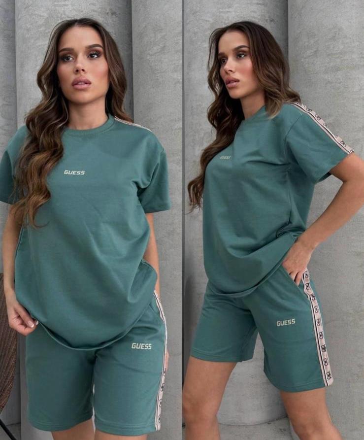 Ensemble de survêtement GUESS