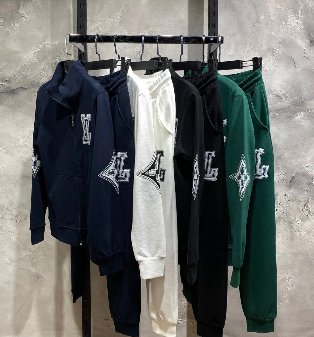 Survetement LOUIS VUITTON